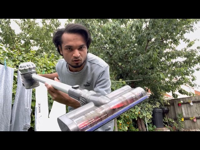 Dyson brushbar issues entangled hair worn belts blocked nozzles
