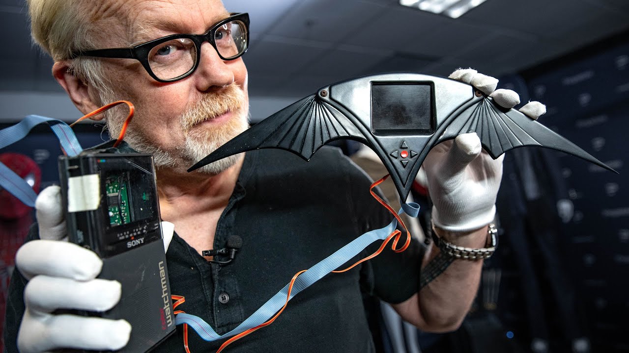 The Practical Special Effects of Batman's Gadgets!