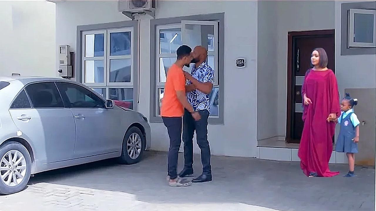 IL A REJETÉ LA GROSSESSE ET M'A ABANDONNÉ ET MAINTENANT JE SUIS HEUREUX IL VEUILLE RÉCLAMER L'ENFANT