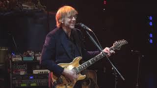 Video voorbeeld van "Trey Anastasio Band w/ Page McConnell - 4/26/19 - Beacon Theater, NYC"