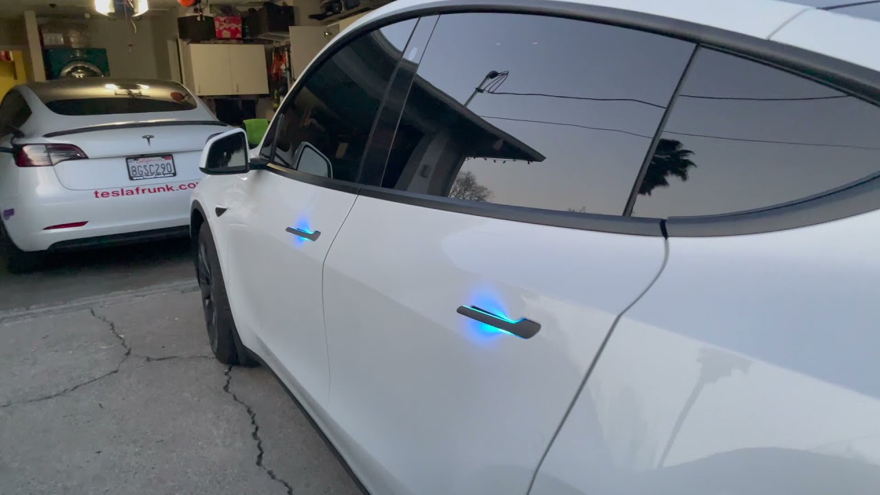 Model Y Auto Present Door Handles & Soft Closing YouTube