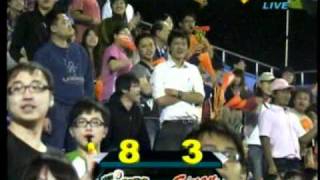 20110413獅牛戰二局上泰山HR
