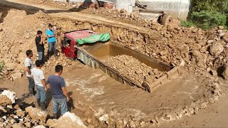 Super OMG!! 😱 Unexpected Heavy Equipment Struggle — Wheel Loader \u0026 Dump Truck in Action