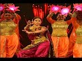 Watch first look of Urmila Matondkar in Bewafa Beauty song in Blackmail