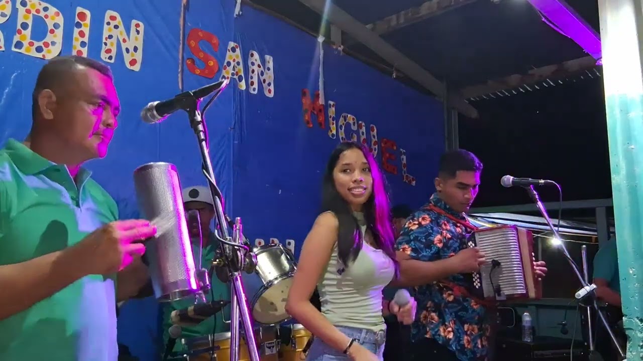 El corazón no quiere,  en vivo, Anel Cruz  y La Cumbia del Canajagua 