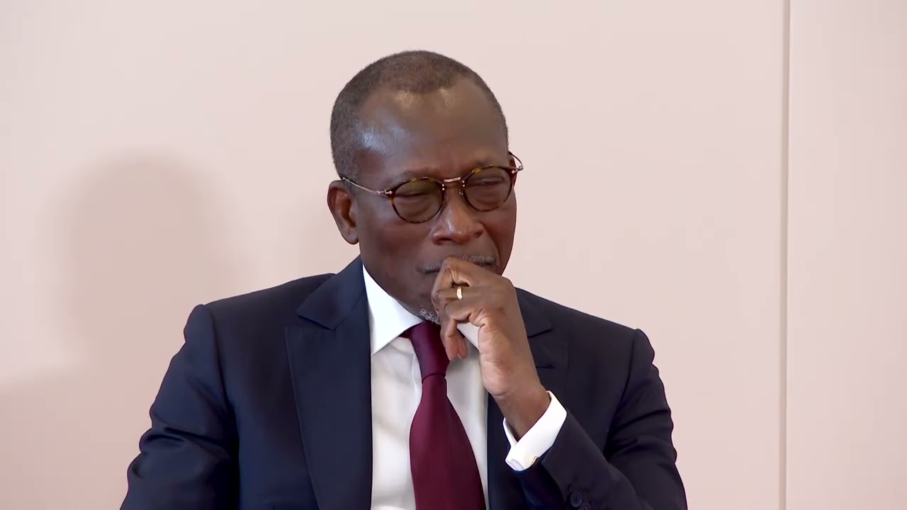 LONG PLAY   RENCONTRE PR TALON ET CES   REMISE RAPPORT 1 AN D'activité Conseil économique et socia