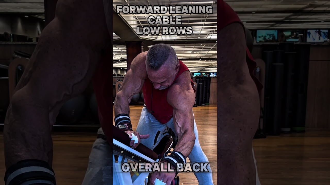 FORWARD LEANING CABLE LOW ROWS #BACK #WORKOUT #MOTIVATION #LATS #workouttips