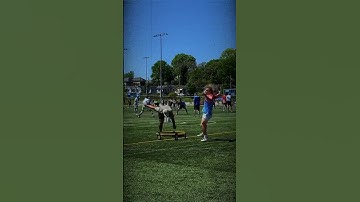 Gotta stay outta that zone (Credit: Josh Hutko) #spikeball #roundnet #shorts