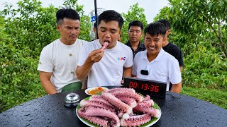 Hưng Vlog - Auction Challenge: Eat 1kg of Octopus Tentacles in the Shortest Time to Win $500