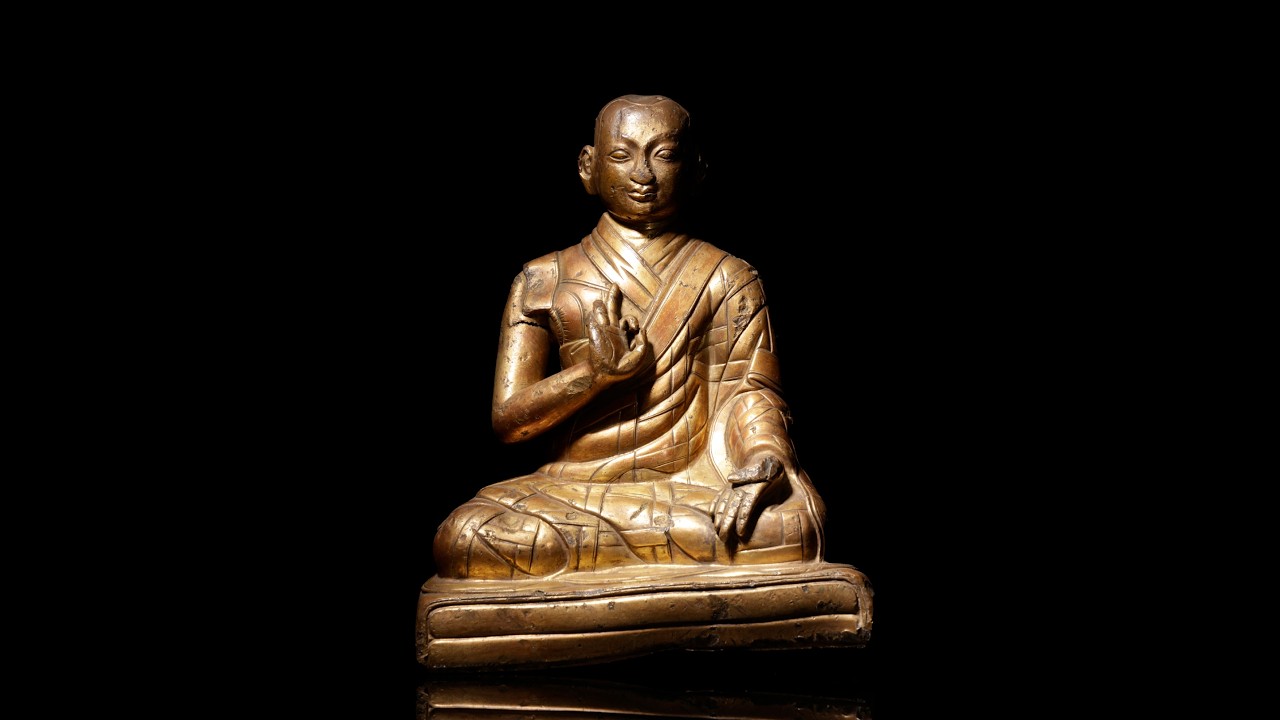 疑18世紀藏傳金銅密勒日巴尊者造像(座背有鏨款) 重2.7kg 品相如圖- YouTube