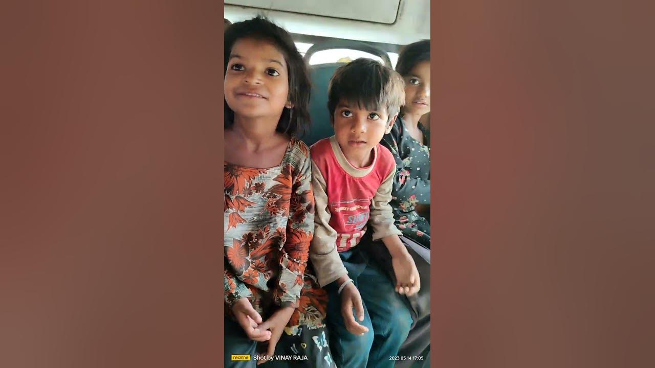 Bus Mein Baithe Baccho Se Kiya Prank 😋 😂 बच्चो से किया मजाक 😱 shorts prank children viral