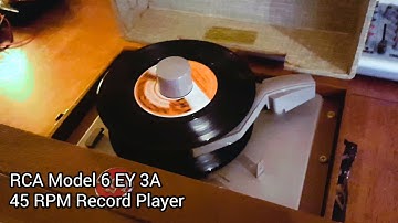 RCA Model 6 EY 3A 45 RPM Record Player