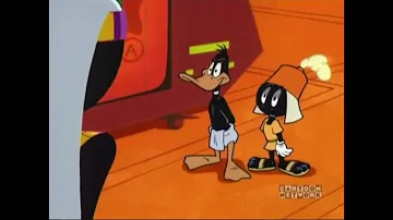 Duck Dodgers Desert Scene