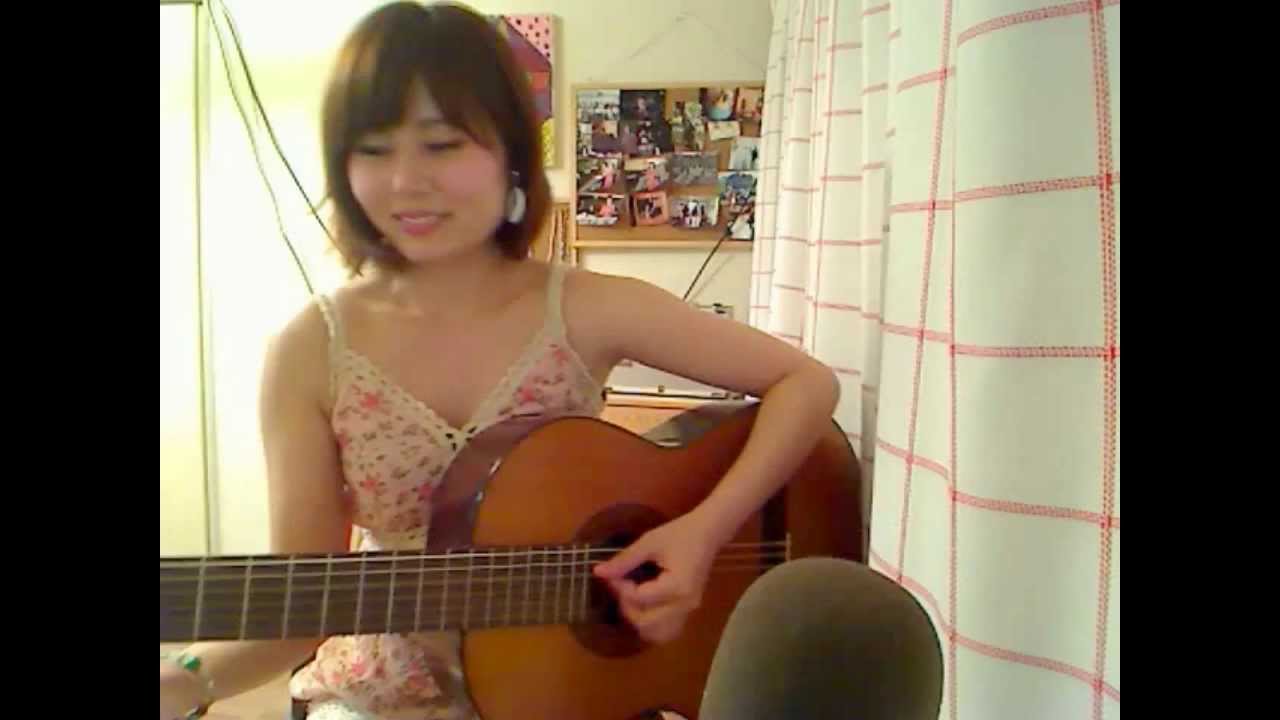 マリコマリィ はじめてのチュウ ギター弾き語りカバーがかわいすぎる 勝手な賛否両論