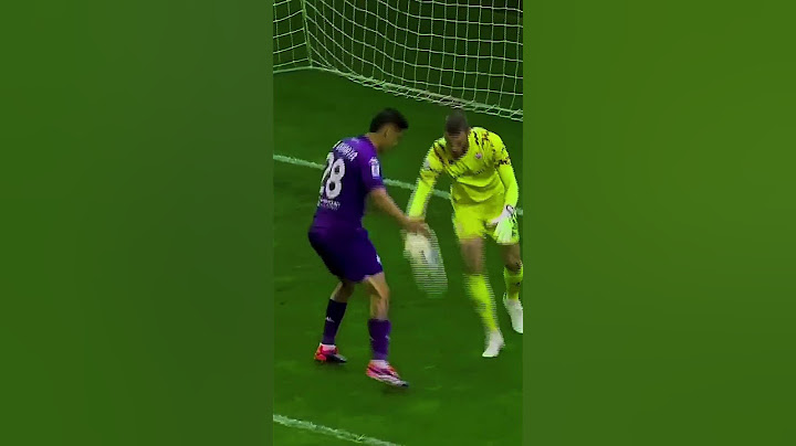 De Gea in his 2nd game for Fiorentina...  #soccerplayer #soccer #fifa #degea #goalkeeper