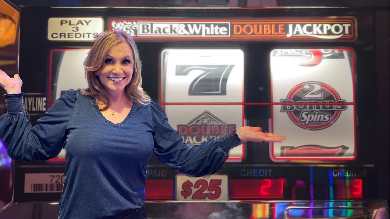 🤩Jackpot on First Spin: Vintage Vegas Slot Machine Thrills