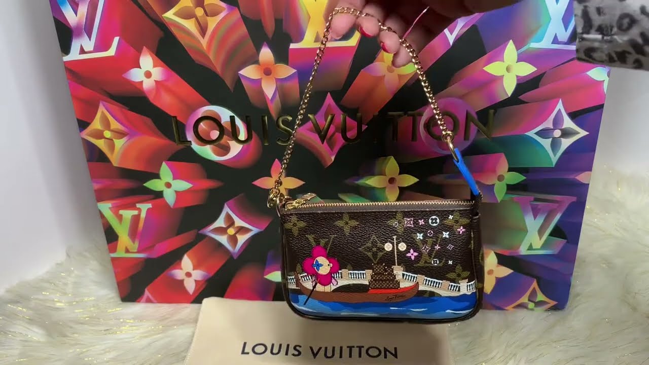 Louis Vuitton Mini Pochette Holiday Venice - YouTube