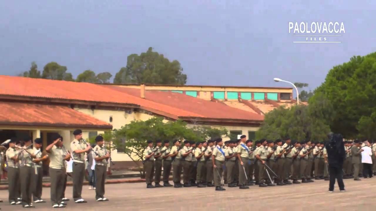 AVVICENDAMENTO AL COMANDO DEL 1° REGGIMENTO CORAZZATO (2)