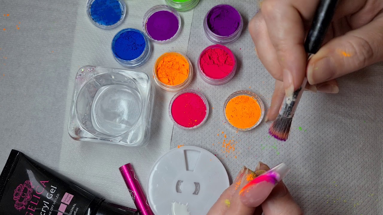 How to apply pigment powder to gel polish 