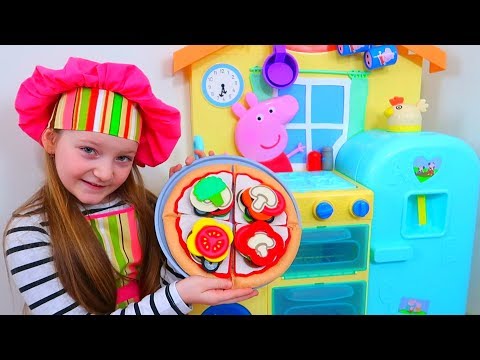 Sofia Pretend Play Toy Cafe with Parents