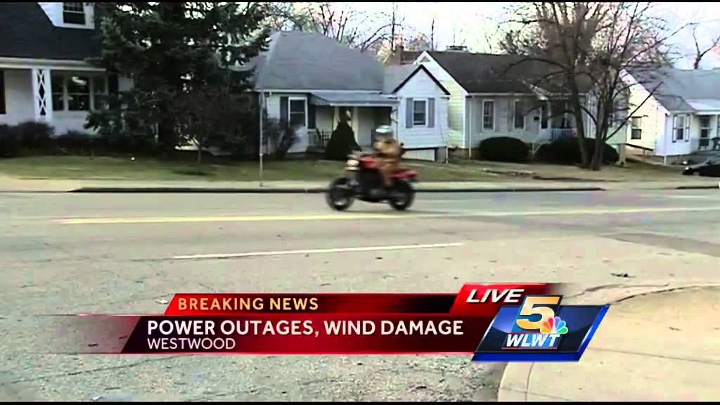Winds cause damage, power outages across Tri-State - YouTube