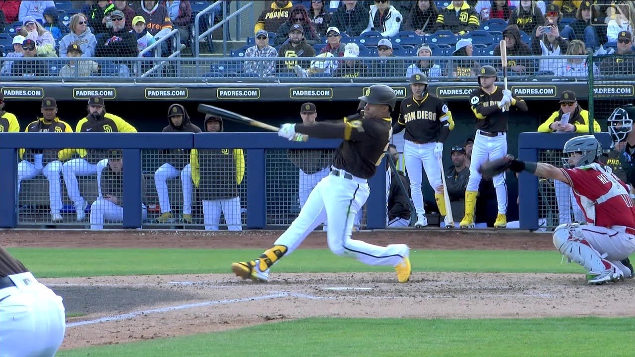 Juan Soto is BACK!! First Spring Training dinger for Padres' new star!! 