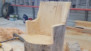 CHAINSAW CARVED LOG CHAIR