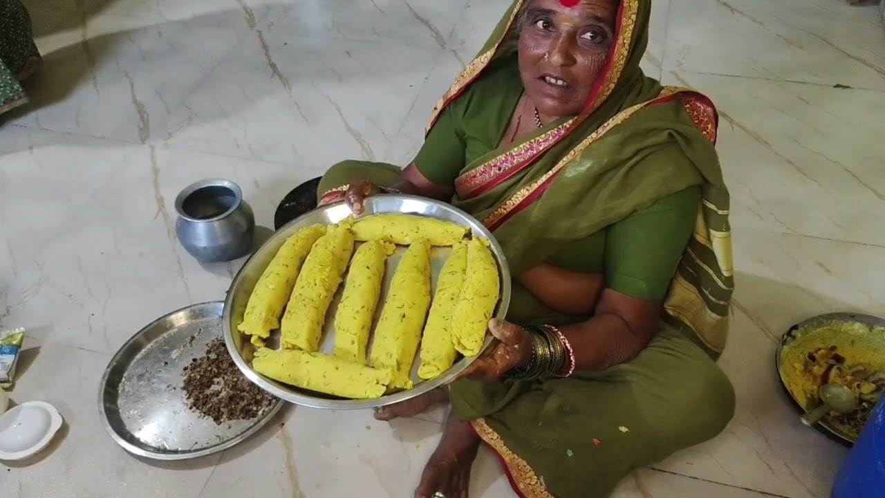 अक्कूच्या हाताची मासवडी|मास वडी कशी बनवतात|घरच्या घरी बनवा मासवडी| मस्त अशी मसाला मासवडी घरच्या घरी|