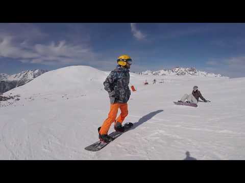 Videó: Hogyan Kell Mosni A Snowboard Ruhákat