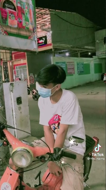 cowok  ganteng  pakai masker