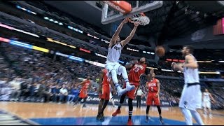 Dwight Powell Flies in for the Putback Dunk l 11.27.16