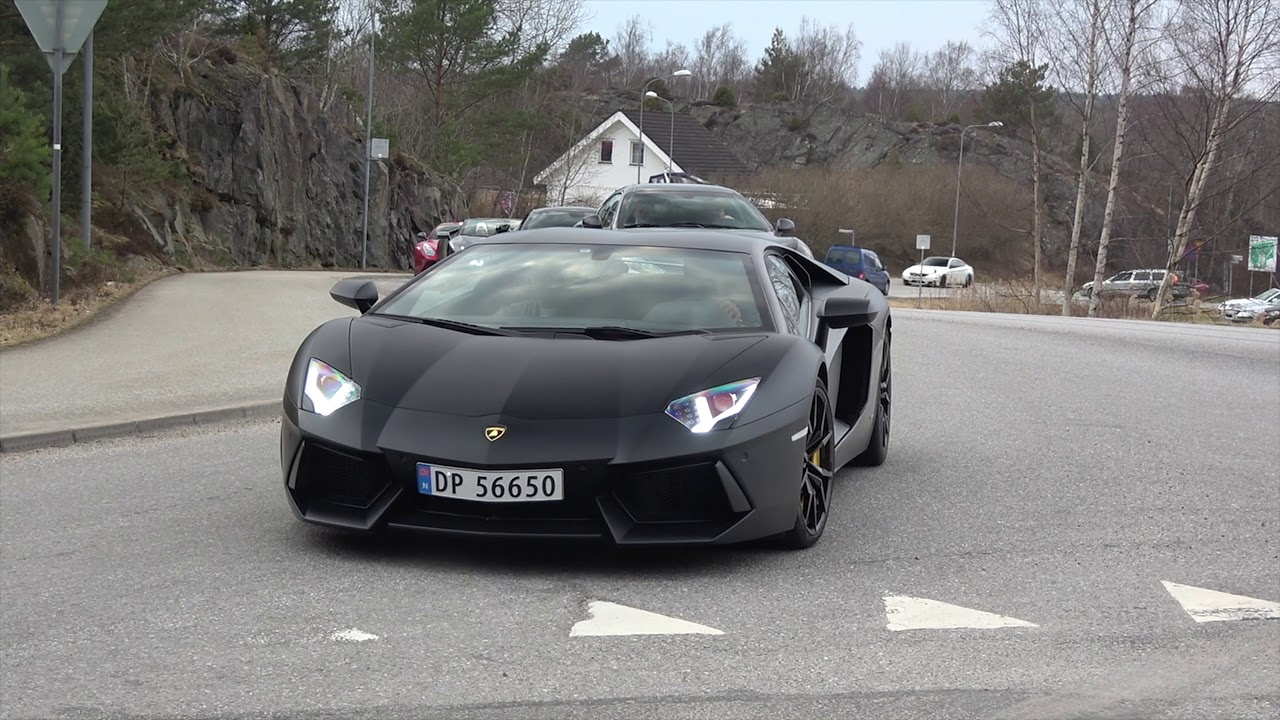 AutoXO Driveout Supercars Norway F12, Aventador, FF, GTC4 Lusso, crackels, crazy sounds & cars! 2018