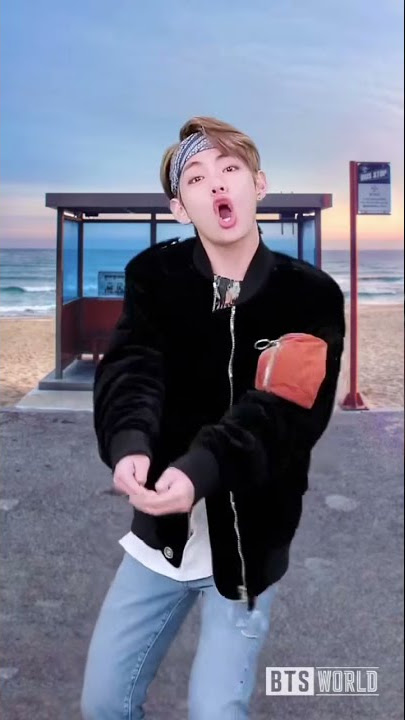 Hi 👋🏻 You got a message 😍#bts #taehyung #taetae #btsworld #btsgame #taeedits#shorts