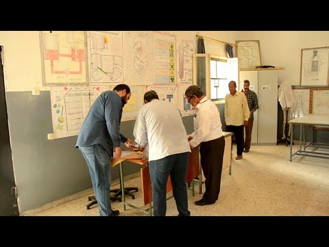 توزيع المواد الخاصة لبطاقة الناخب النواحي الأربعة