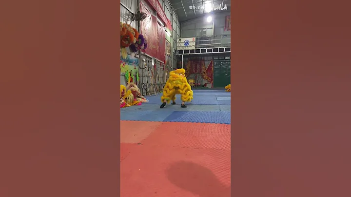 【舞獅LionDance】非物質文化遺產舞獅這個也太搞笑了吧 This is too funny - 天天要聞