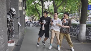 【265】铁血战士恶作剧：三人行 必有一个MVP.Funny Predator prank in China: laughing until your stomach hurts