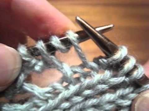 Reversible Knit Lace Yarn-Overs