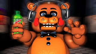 GAMER FREDDY IS HUNTING ME