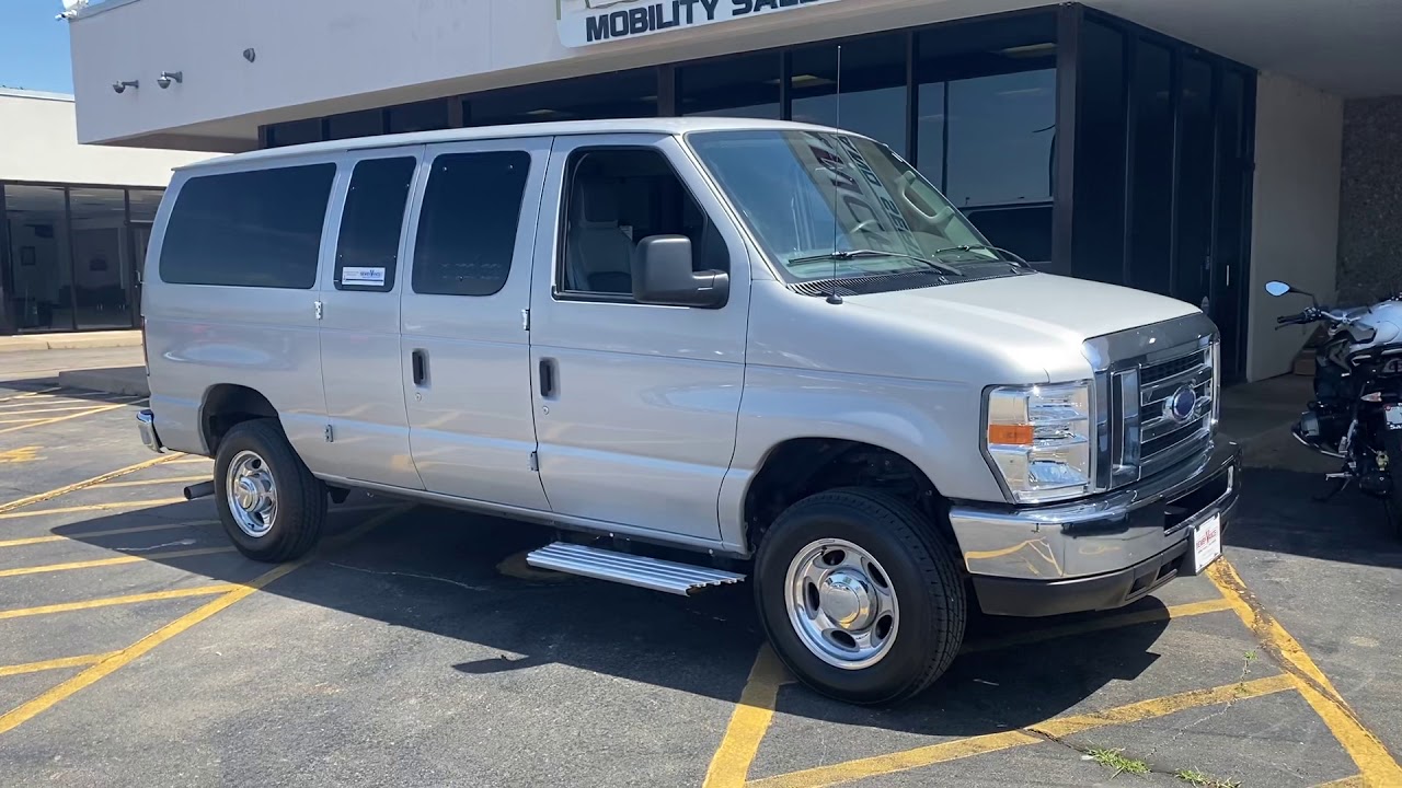 09 Ford 50 Wheelchair Van For Sale W Braun Lift Conversion Walk Around Youtube 09 Ford 50 Wheelchair Van For Sale W Braun Lift Conversion Walk Around Youtube