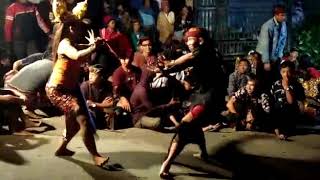 Joged Kloncing Ngibing Me Boxser Hottttt Crotttt