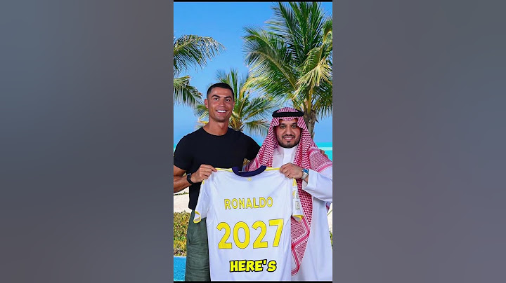 CRISTIANO RONALDO SIGNS NEW AL NASSR DEAL WHILE SUNBATHING WITH FAMILY IN SAUDI ARABIA