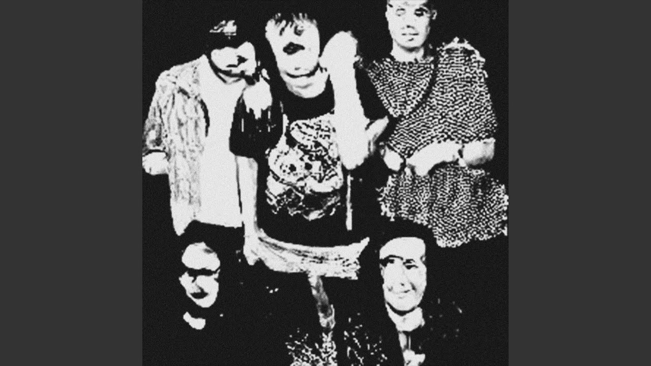 Watch GRUNGE on YouTube Watch GRUNGE on YouTube