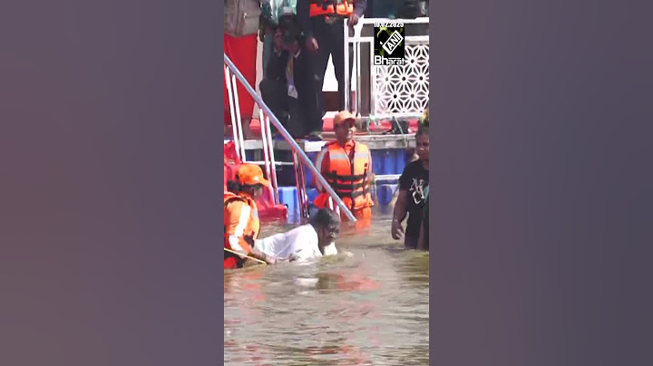 Maha Kumbh 2025: महाकुंभ पहुंची राष्ट्रपति Murmu ने Sangam में लगाई आस्था की पावन डुबकी