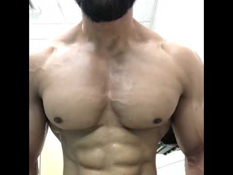 Muscle Pec Worship