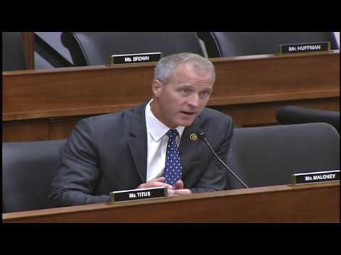 <p>Rep. Sean Patrick Maloney questions Rear Admiral Paul Thomas about Proposed Hudson Valley Anchorage sites.</p>
