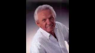 Watch Mel Tillis Honky Tonkin video