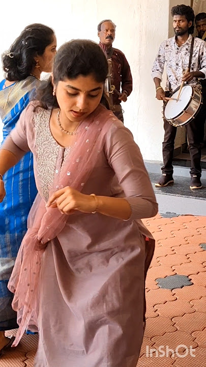 Trending coorg dance #dj #dance #onam #mallu #wedding #kodavatradition #valaga #coorgcanvas #kodava