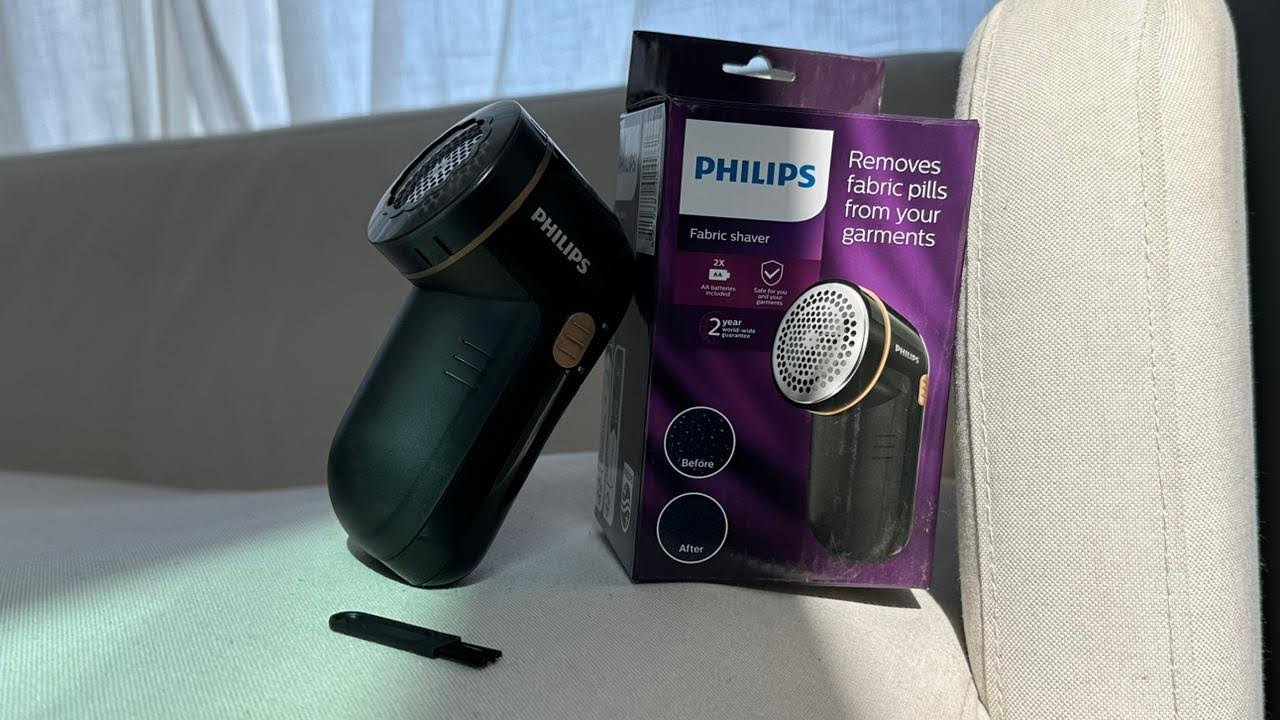 BEST SELLER Philips Fabric Shaver, quick and effective