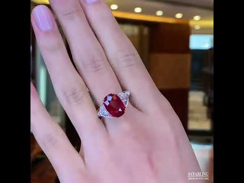 8.03ct Three-stone Oval