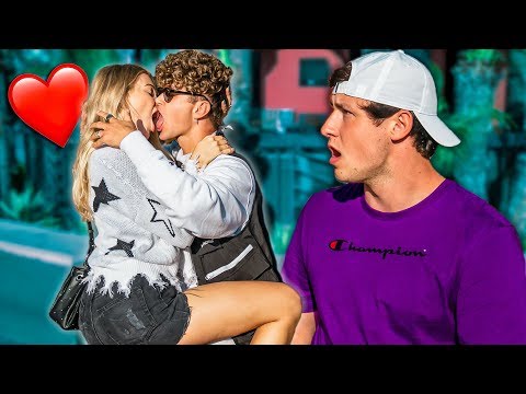 KISSING IN FRONT OF STRANGERS PRANK! *PUBLIC PDA*